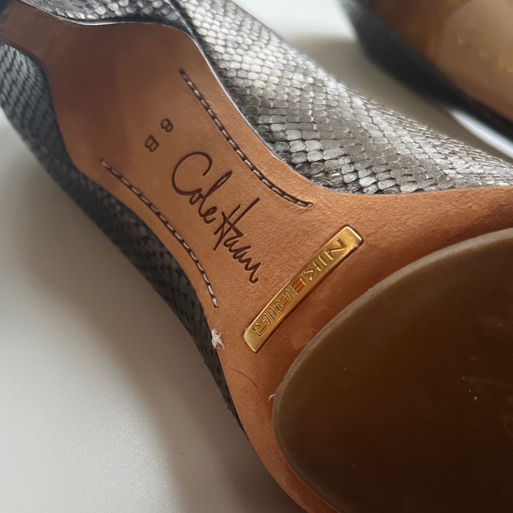 Cole Haan Brown Snake-Print Pointed Toe 3” Heels Nike air cushion. Size 8 B - Picture 6 of 8
